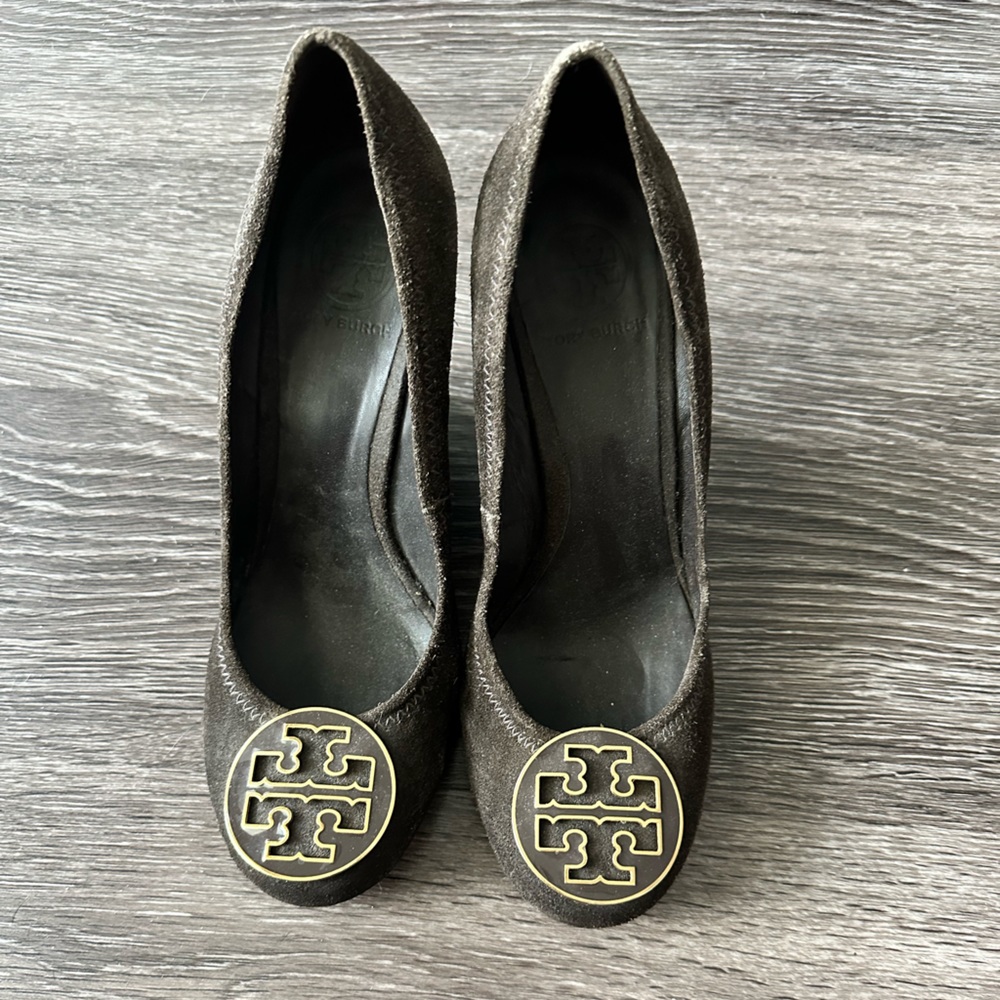 Tory Burch chocolate brown Suede Wedges 9